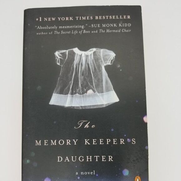 The Memory Keeper's Daughter: A Novel Paperback - Picture 4 of 4